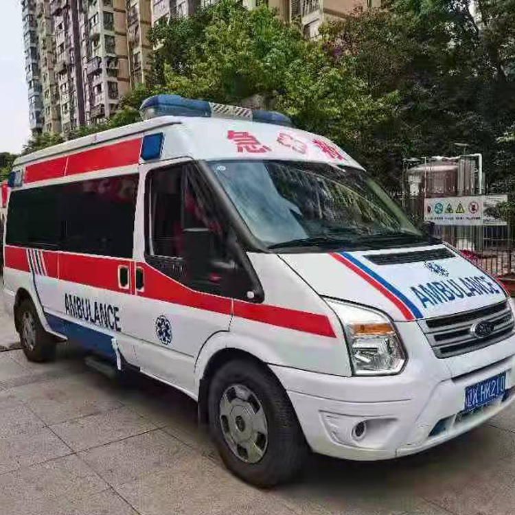 克拉玛依长途救护车护送病人返乡